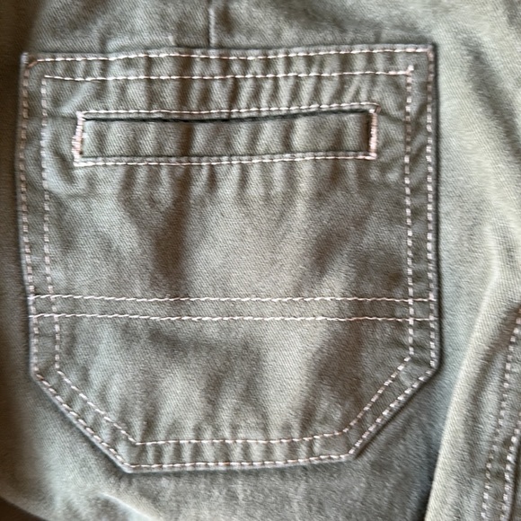 Tillys Full Tilt green cargo utility pants - Picture 5 of 6